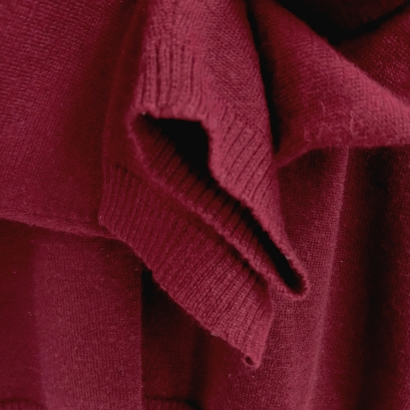Harve Benard Burgundy Boxy Mock Neck Lightweight Wool‎ Sweater - Picture 3 of 7